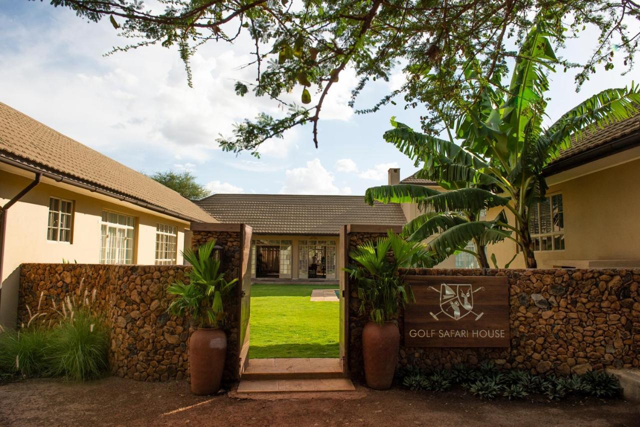 The Safari House Hotell Usa River Exteriör bild